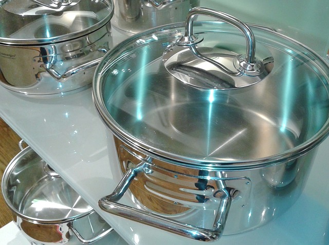 Just How Safe is Your Cookware